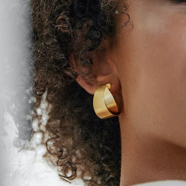 archi curve creole earrings