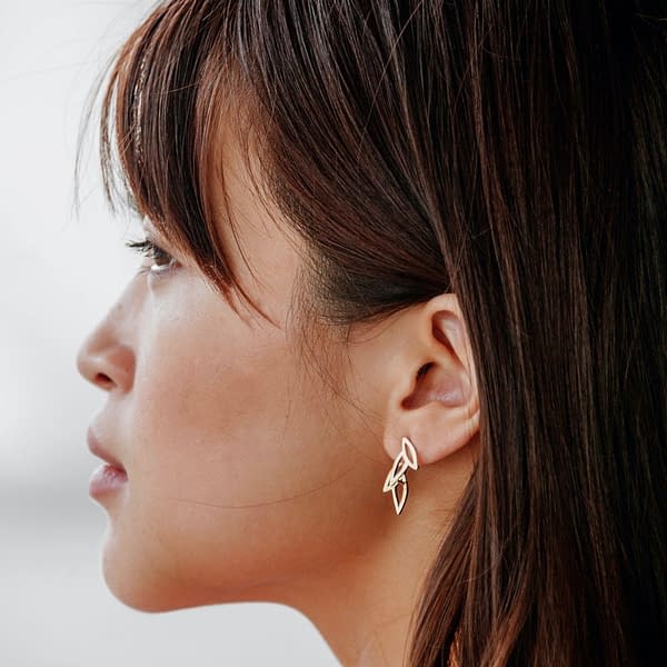 epi B earrings
